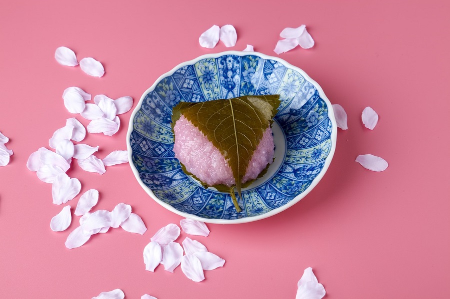 季節が春になるとよく食される和菓子、桜餅
